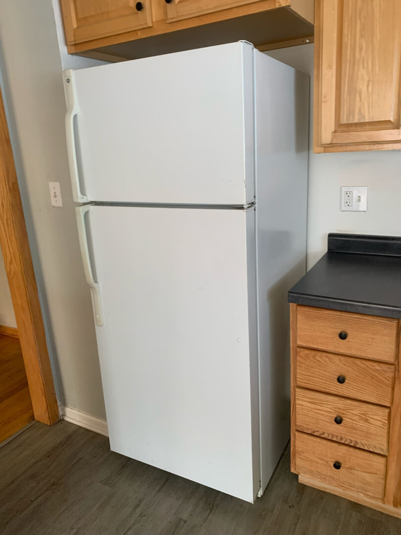 1073 Foxworth Boulevard Lombard IL 60148