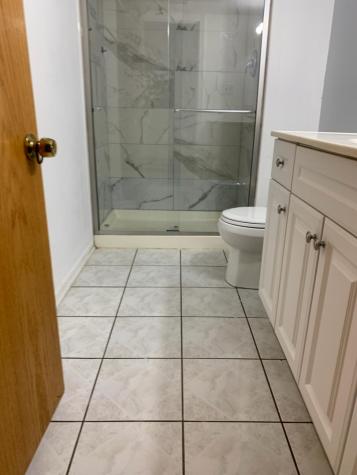 1073 Foxworth Boulevard Lombard IL 60148