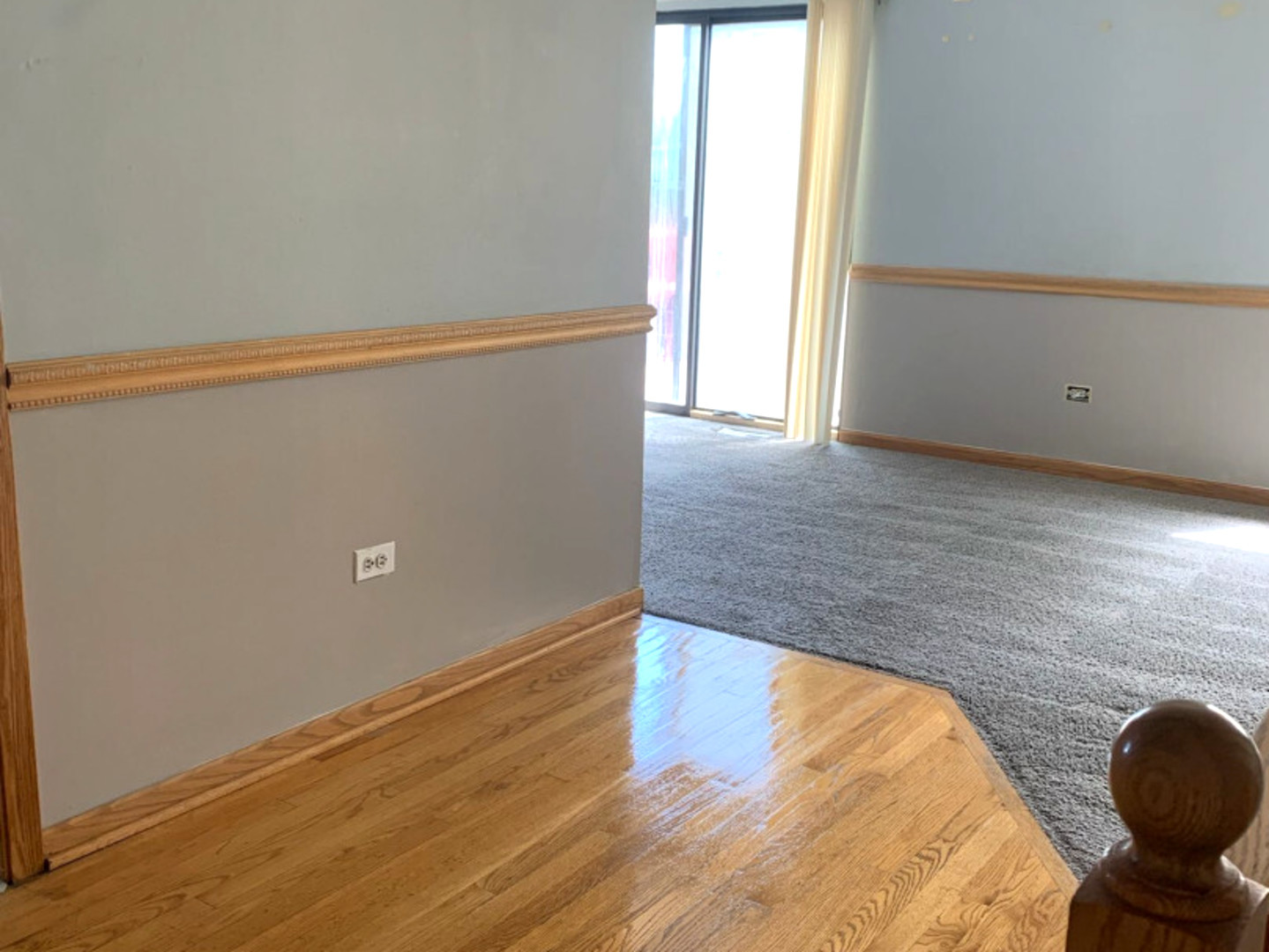 1073 Foxworth Boulevard Lombard IL 60148