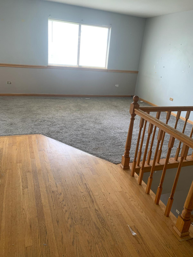 1073 Foxworth Boulevard Lombard IL 60148