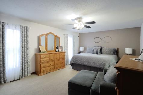 2861 College Street Road Salem IL 62881