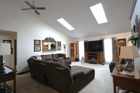 2861 College Street Road Salem IL 62881