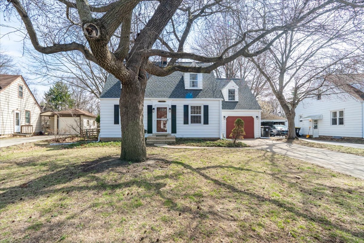 413 Grant Street Normal IL 61761