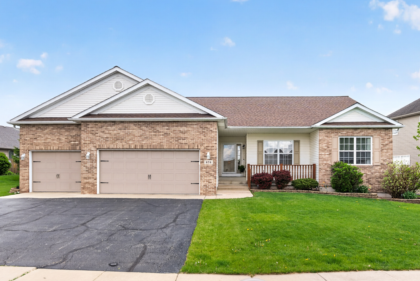 676 Persimmon Street Dekalb IL 60115