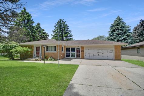 801 North Alann Drive Joliet IL 60435