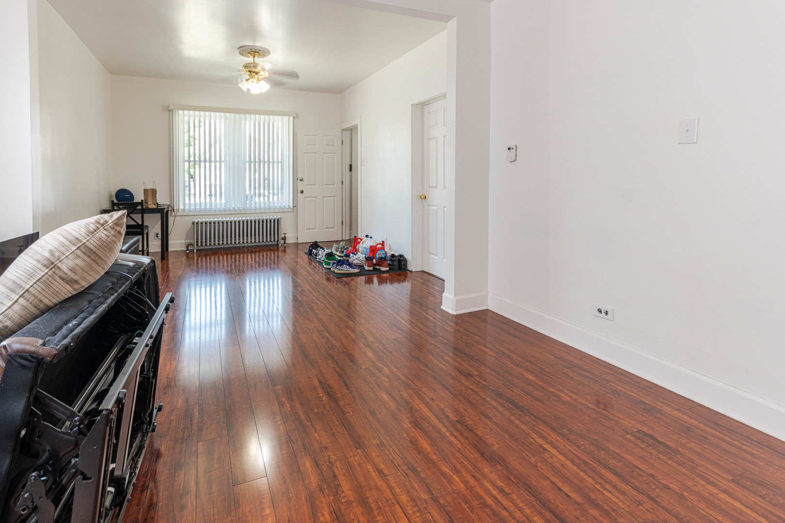 919 North Karlov Avenue Chicago IL 60651