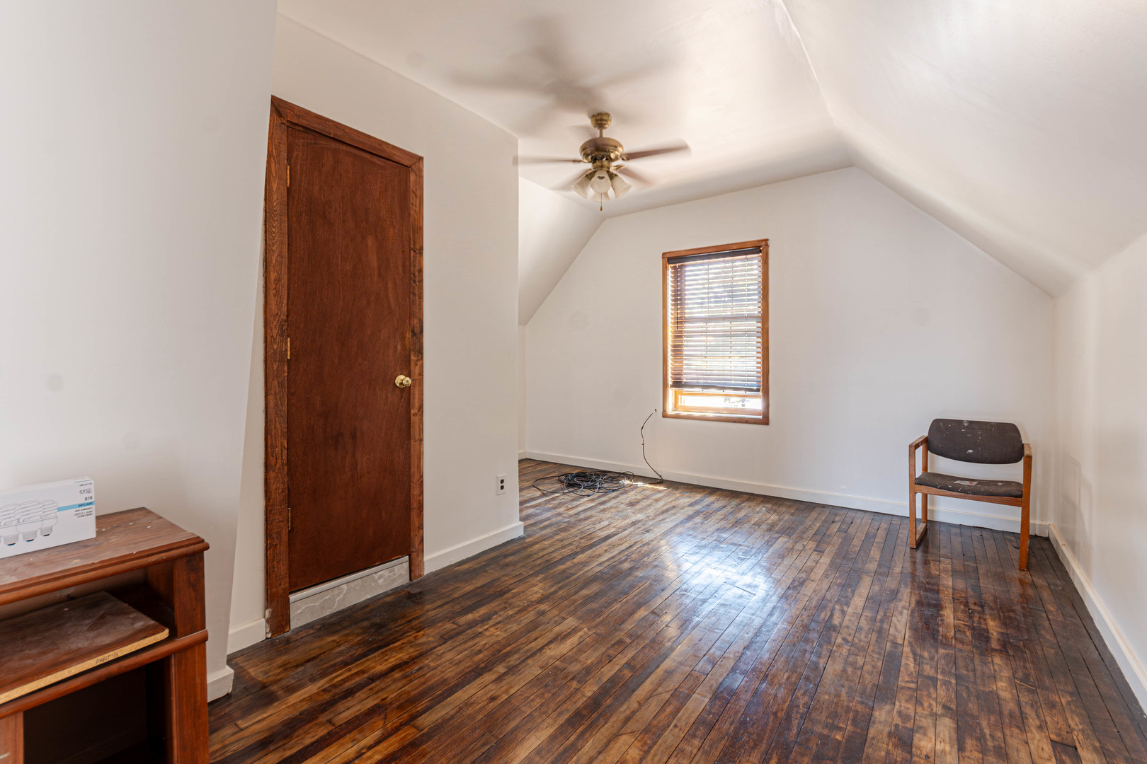 919 North Karlov Avenue Chicago IL 60651