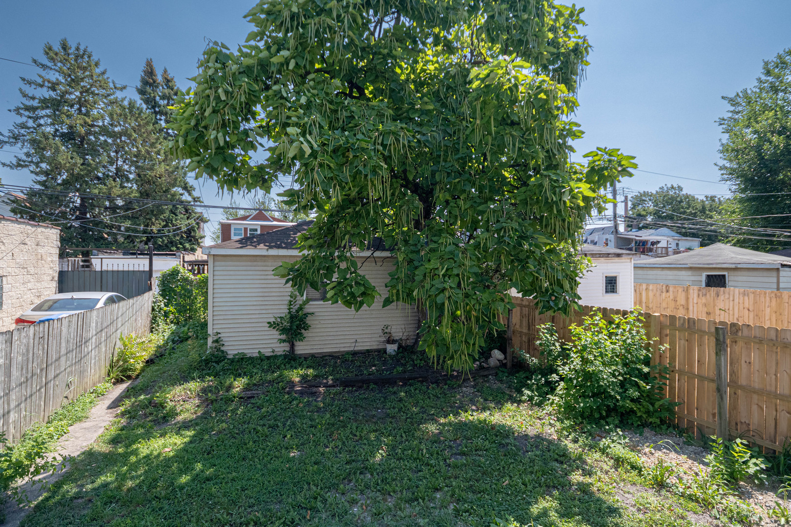 919 North Karlov Avenue Chicago IL 60651