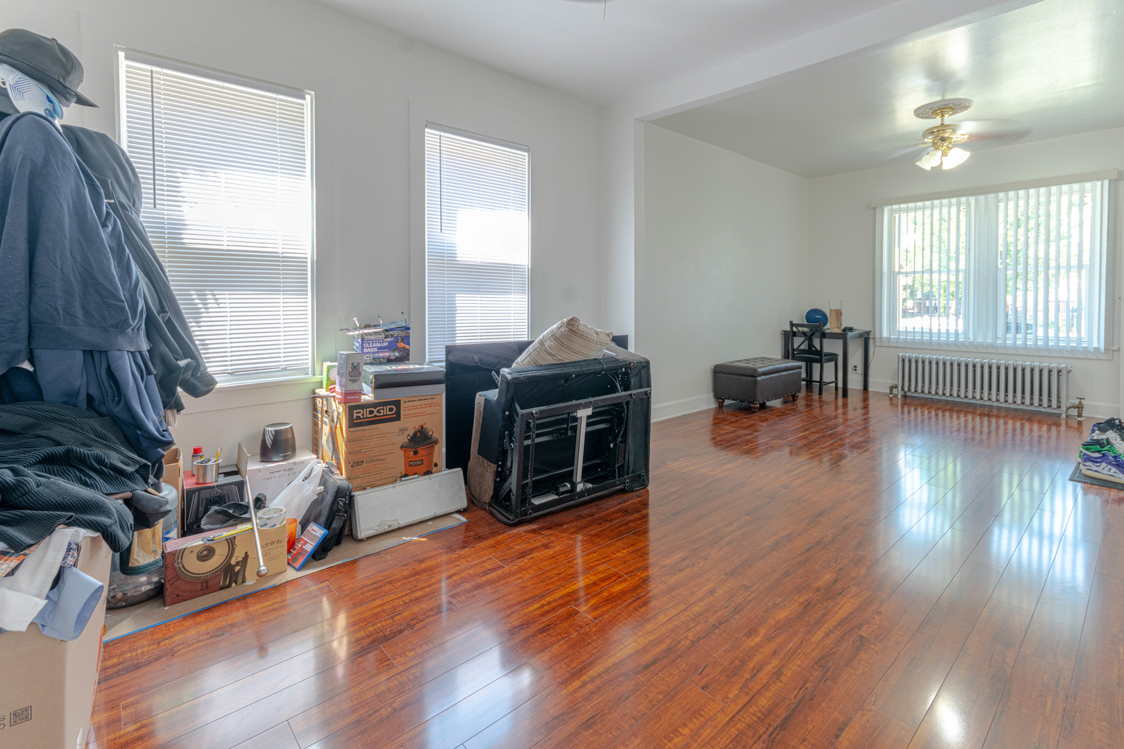 919 North Karlov Avenue Chicago IL 60651