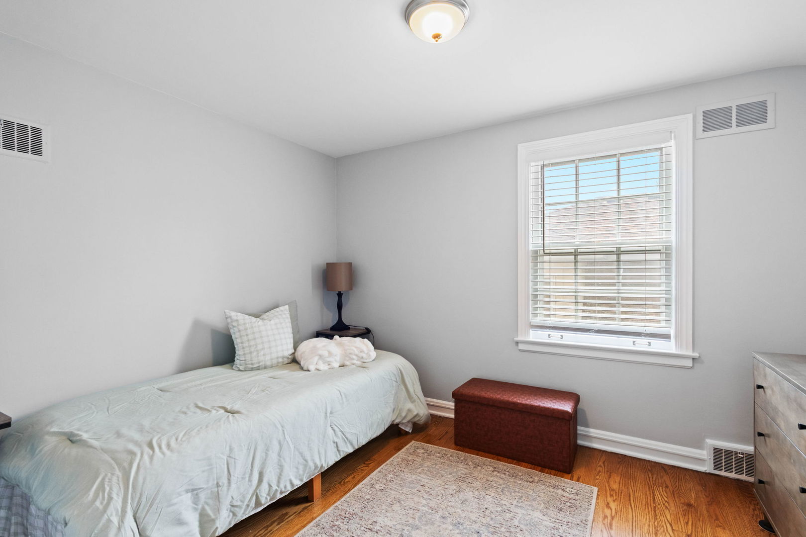 4814 Bryan Place Downers Grove IL 60515