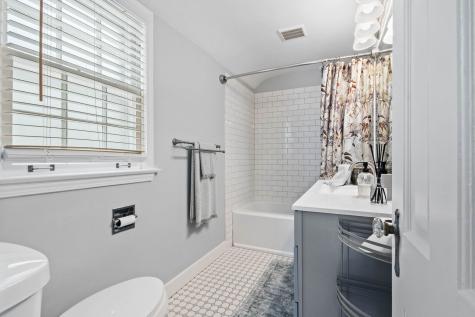 4814 Bryan Place Downers Grove IL 60515