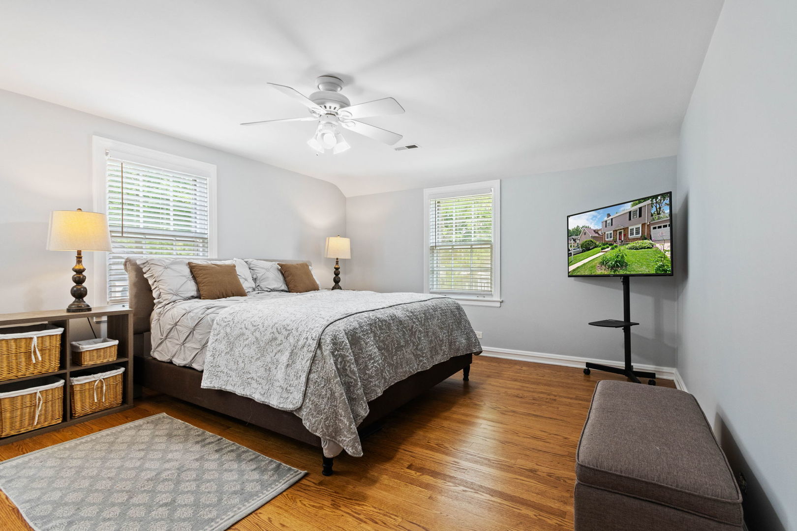 4814 Bryan Place Downers Grove IL 60515