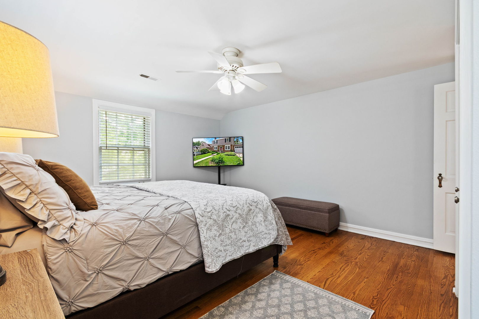 4814 Bryan Place Downers Grove IL 60515