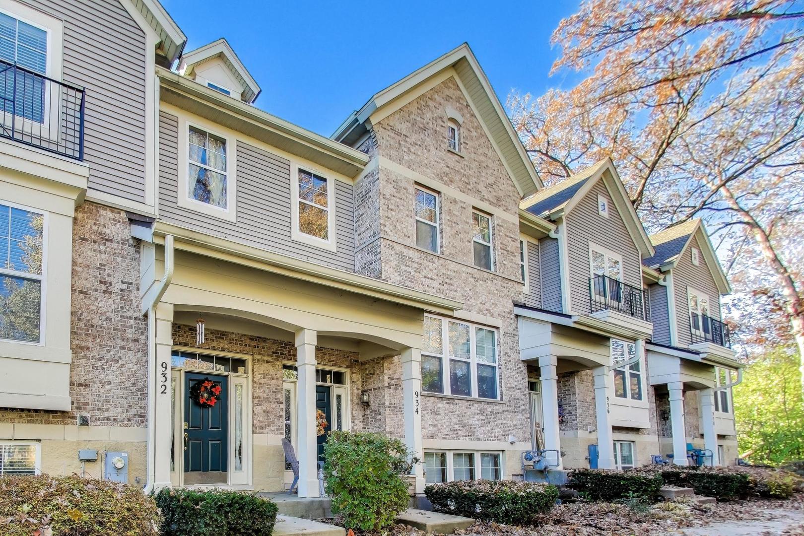 934 Tuscany Drive Streamwood IL 60107