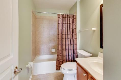 934 Tuscany Drive Streamwood IL 60107