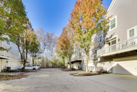 934 Tuscany Drive Streamwood IL 60107
