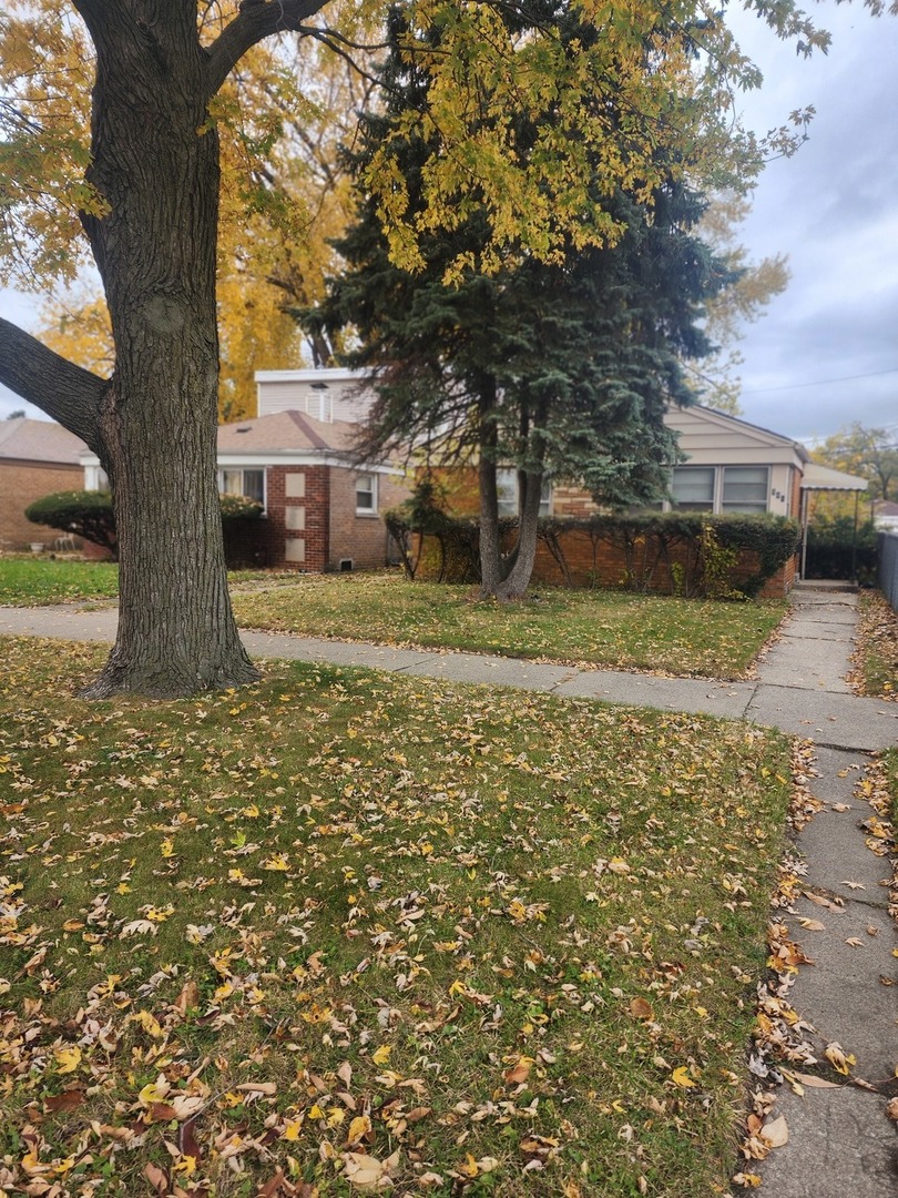 948 West Vermont Avenue Chicago IL 60643