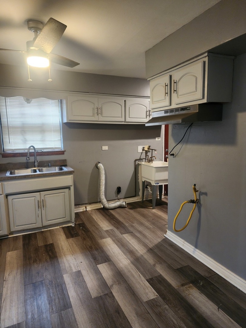 948 West Vermont Avenue Chicago IL 60643