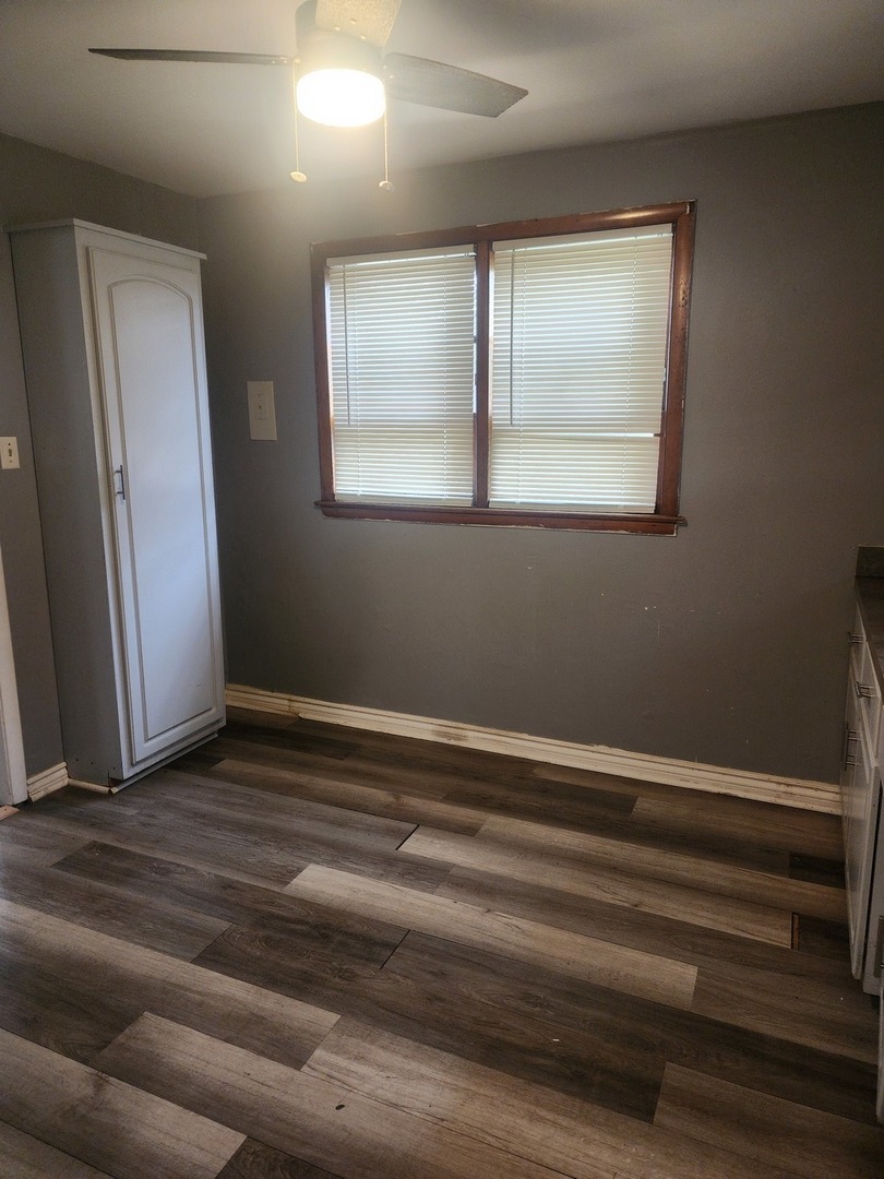 948 West Vermont Avenue Chicago IL 60643