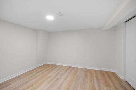 6207 West Eastwood Avenue Chicago IL 60630