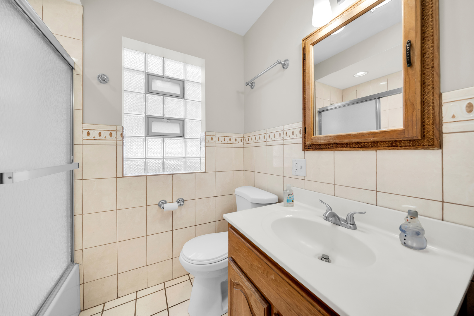 6422 South Komensky Avenue Chicago IL 60629