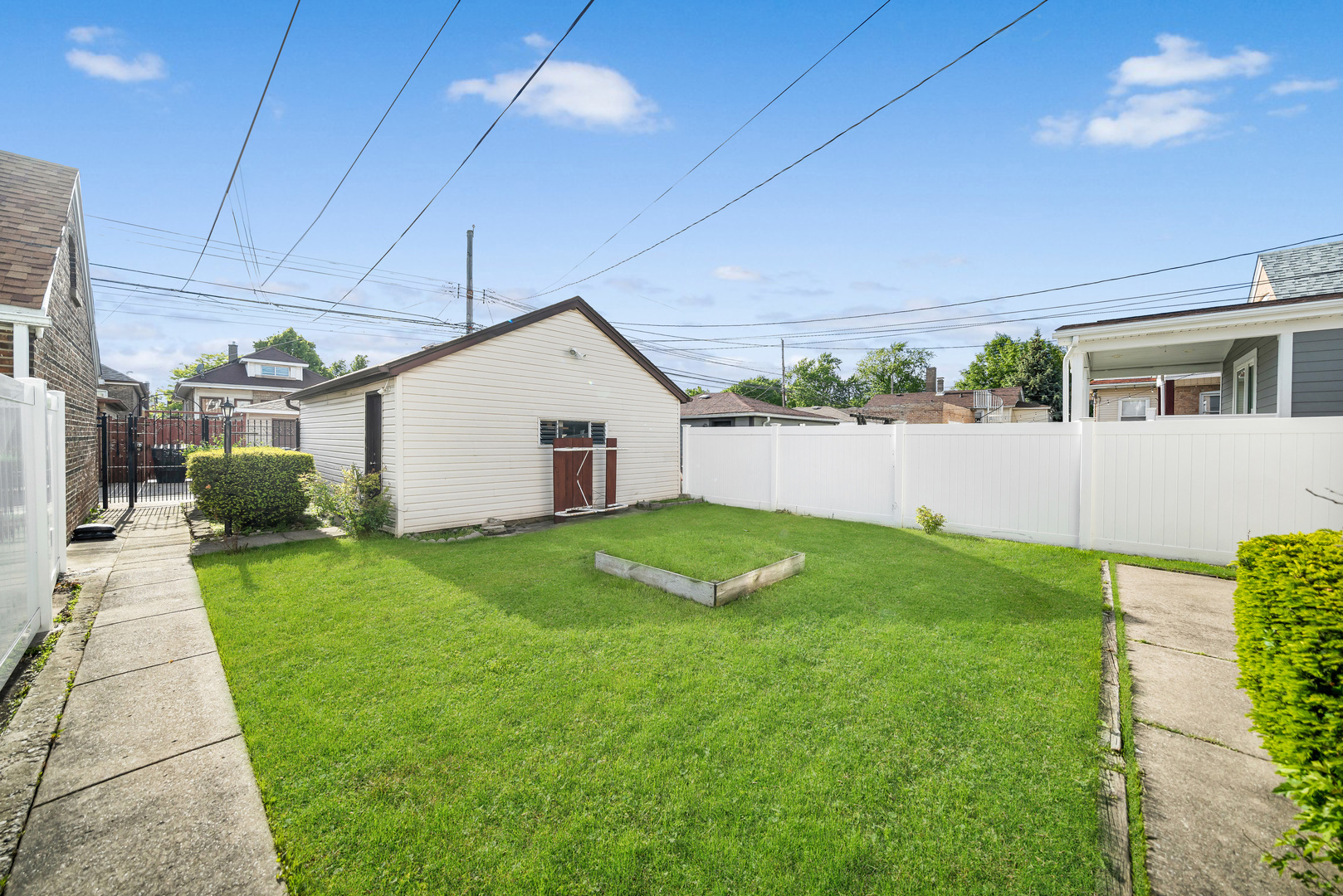 6422 South Komensky Avenue Chicago IL 60629