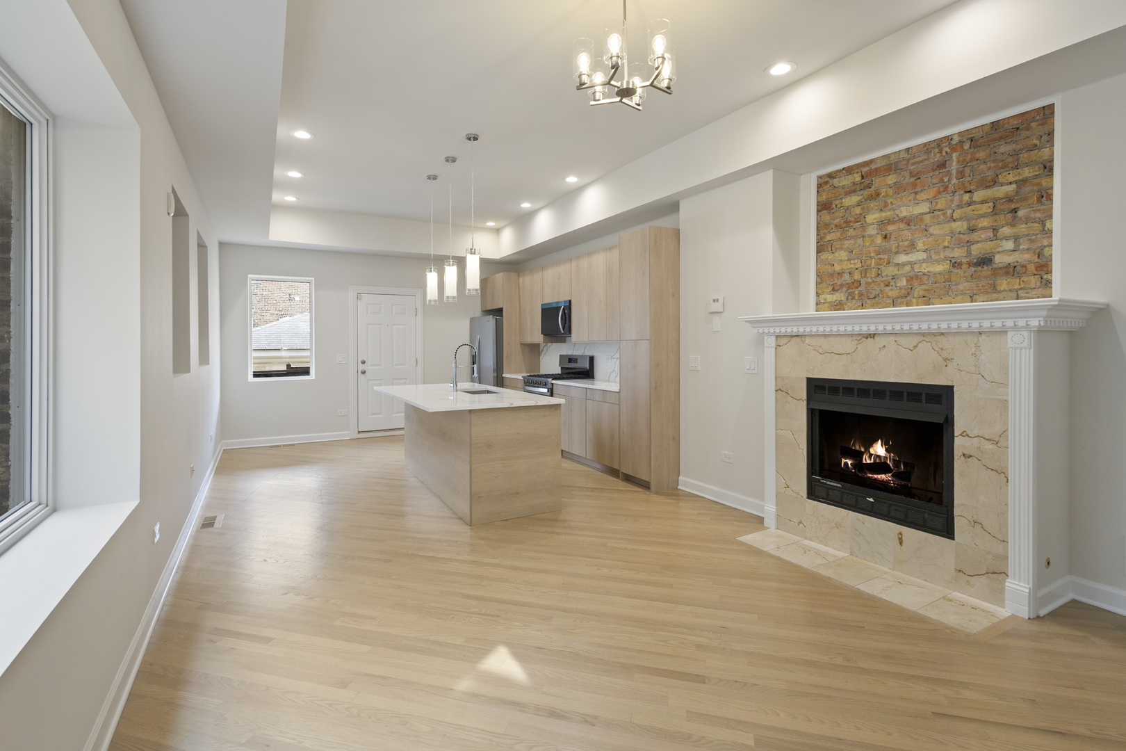 6505 South Woodlawn Avenue Chicago IL 60637