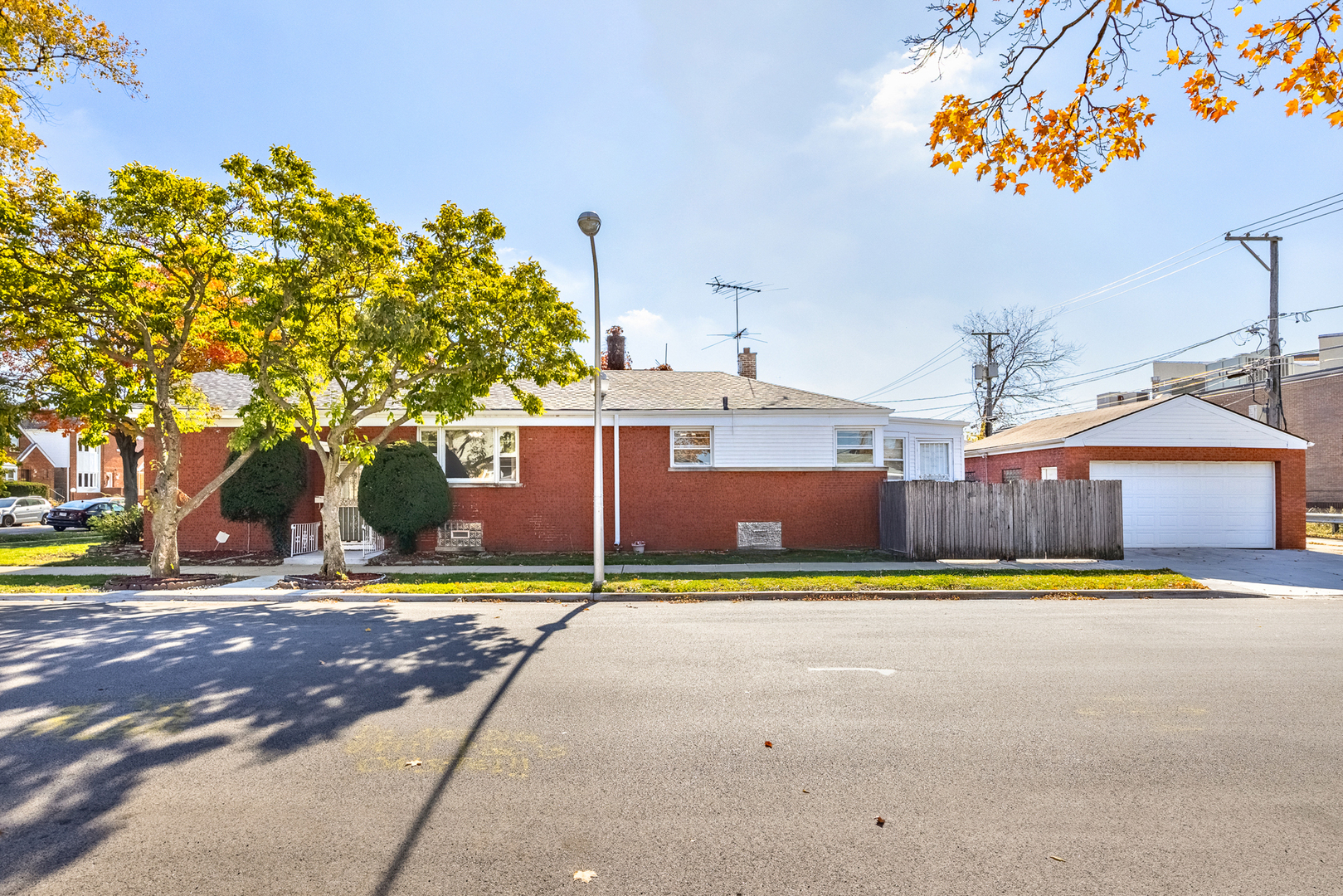 9000 South Cornell Avenue Chicago IL 60617