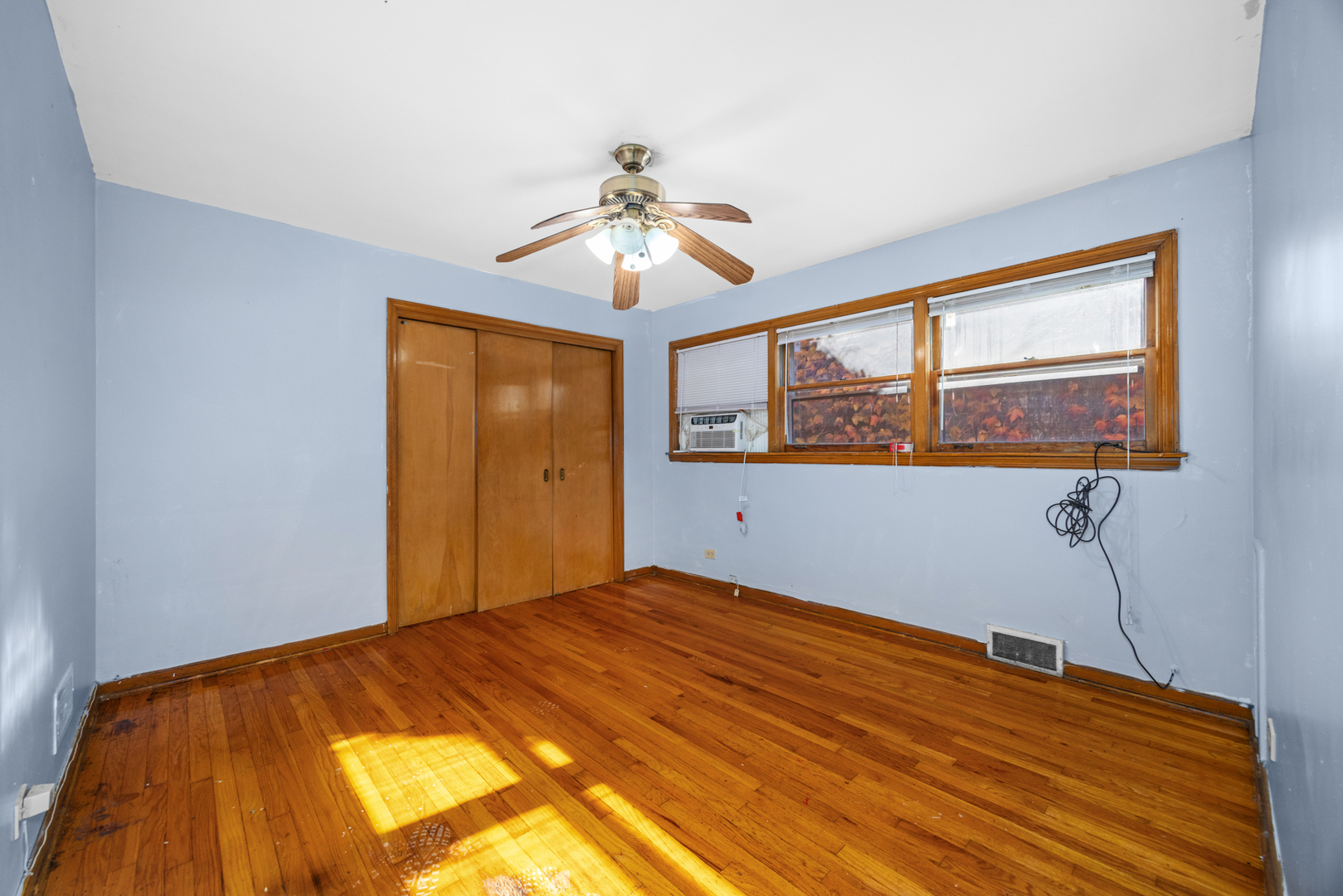 9000 South Cornell Avenue Chicago IL 60617