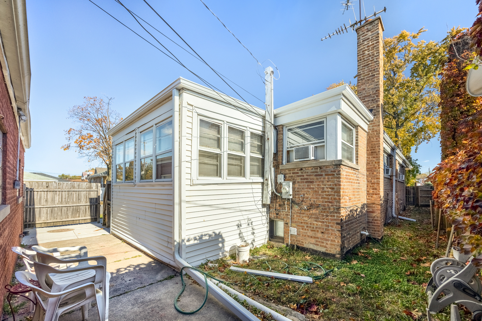 9000 South Cornell Avenue Chicago IL 60617