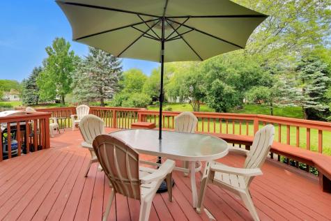 524 Edinburgh Lane West Dundee IL 60118