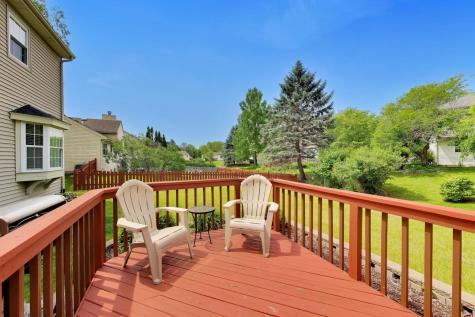 524 Edinburgh Lane West Dundee IL 60118