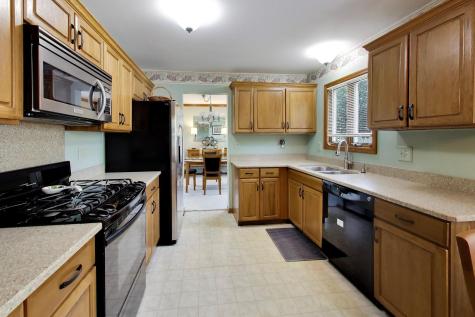 524 Edinburgh Lane West Dundee IL 60118