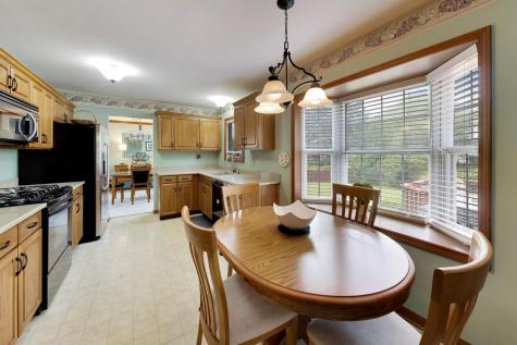 524 Edinburgh Lane West Dundee IL 60118