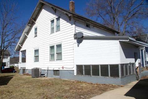 207 Poplar Street Depue IL 61322
