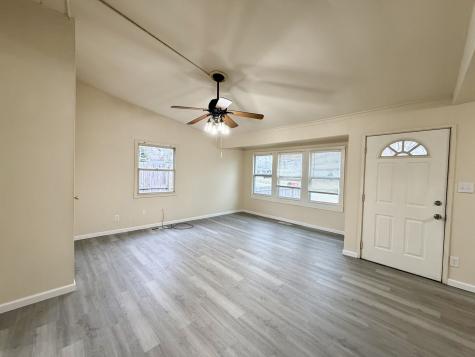 2016 Greendale Drive Champaign IL 61821