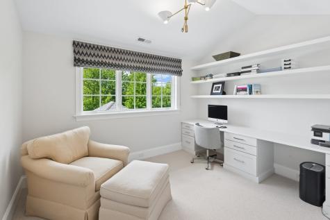 28 Aberdeen Court Bannockburn IL 60015