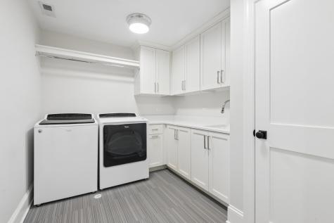 28 Aberdeen Court Bannockburn IL 60015