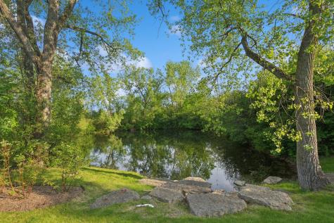 28 Aberdeen Court Bannockburn IL 60015