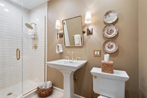 179 Pierce Road Highland Park IL 60035