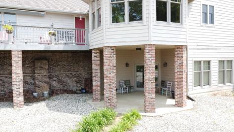 1897 North 2500 East Road Watseka IL 60970
