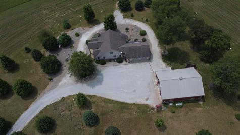 1897 North 2500 East Road Watseka IL 60970