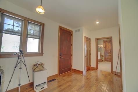 1897 North 2500 East Road Watseka IL 60970