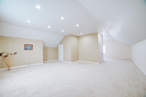 1897 North 2500 East Road Watseka IL 60970