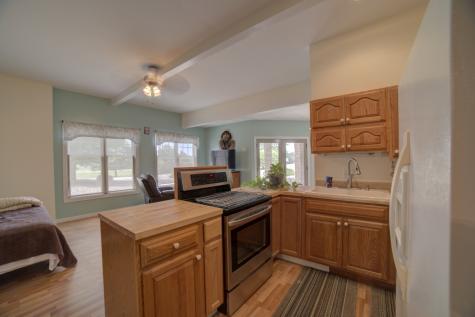 1897 North 2500 East Road Watseka IL 60970
