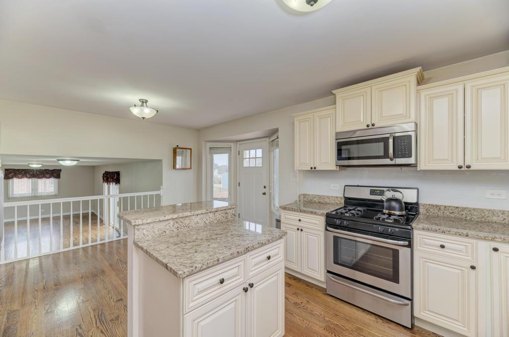18800 Dickens Drive Mokena IL 60448
