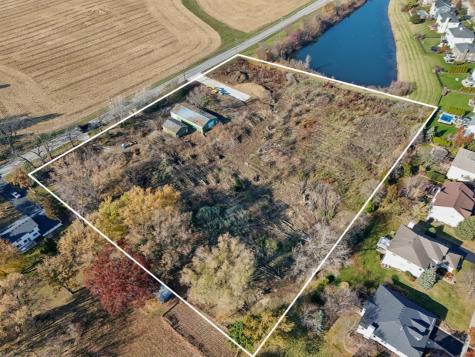 Unit 4C Prairie Grove Drive Geneva IL 60134