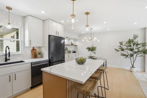 1602 West Willow Lane Mount Prospect IL 60056
