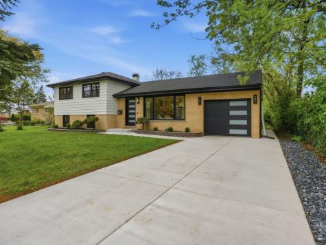 1602 West Willow Lane Mount Prospect IL 60056
