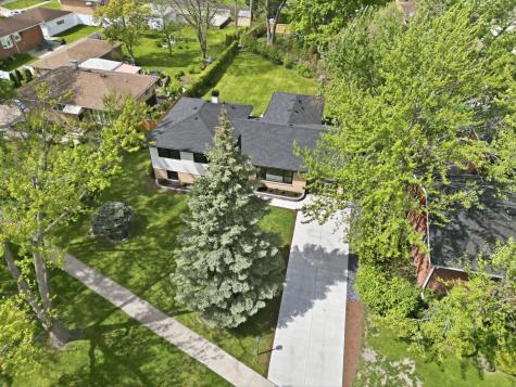 1602 West Willow Lane Mount Prospect IL 60056